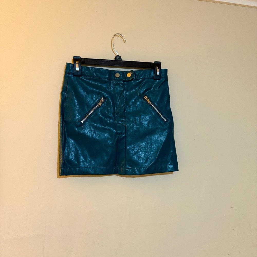 Shinestar Small Teal Leather Skirt